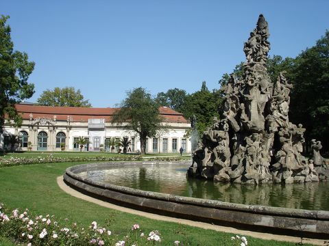 Palace garden in Erlangen © Ismaier