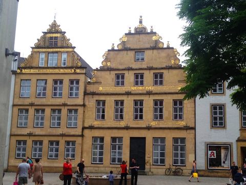 House facade in the old town of Bielefeld © Corinna Schlun