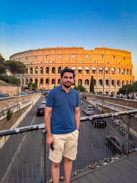 Umar in front of Colossuem Arena, Rome