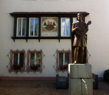 Statue in Furtwangen