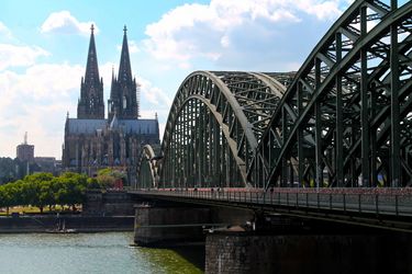 Kölner Dom und Hohenzollernbrücke © Klein/DAAD